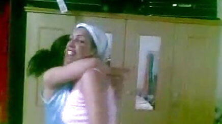 মডেল, মহিলাদের অন্তর্বাস বাংলাদেশি মেয়েদের sex